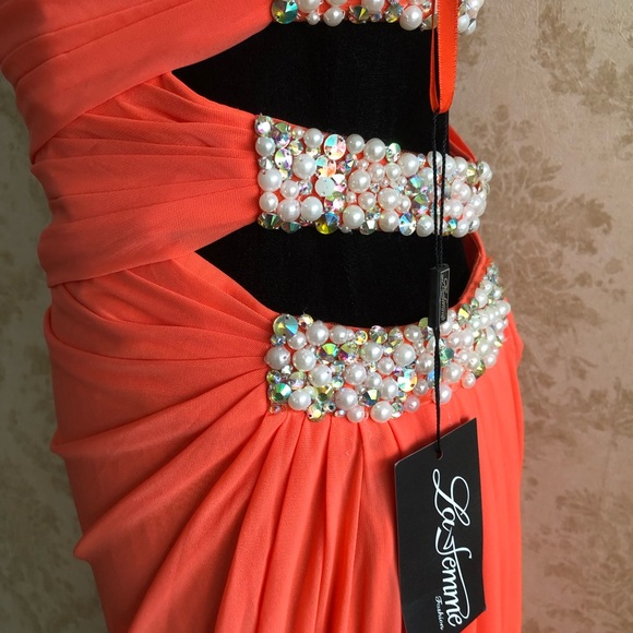 BNWT La Femme strapless / beaded floor length gown - Picture 4 of 12